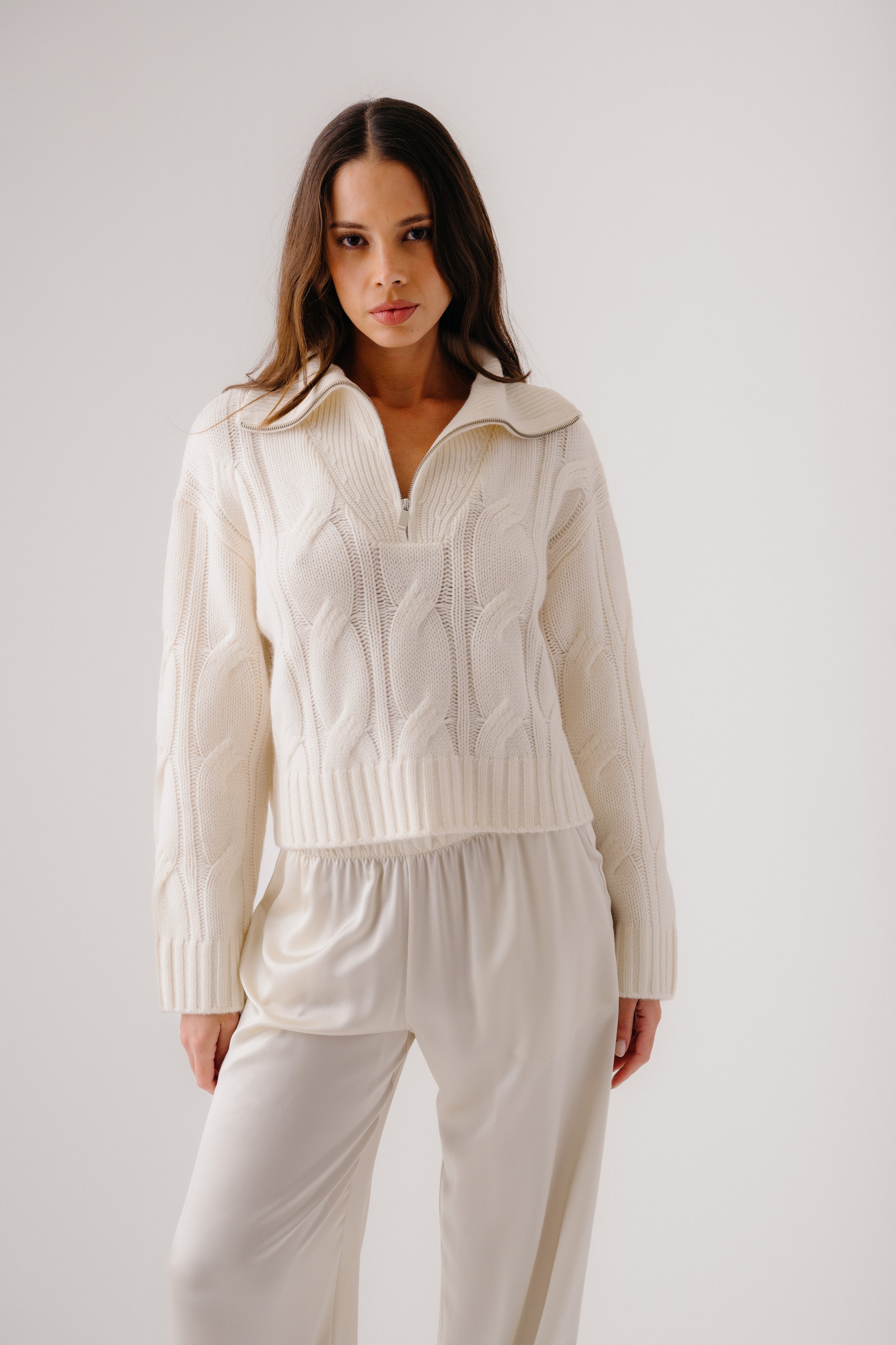 ESME HALF ZIP CABLE KNIT CASHMERE SWEATER  | GARDENIA